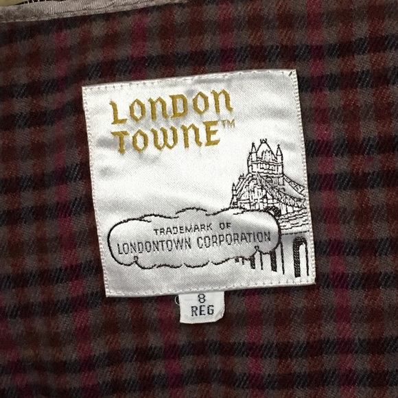 London Towne trench coat 🧥 - Picture 7 of 7